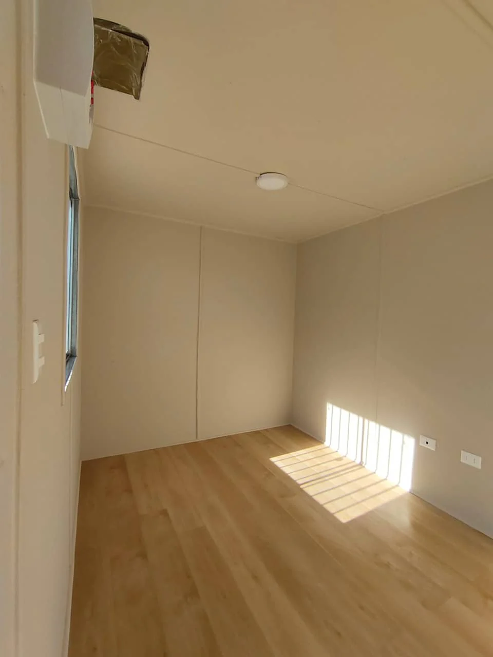 CMFT1102-M2-Oficina-planta-libre2_1024x1024@2x